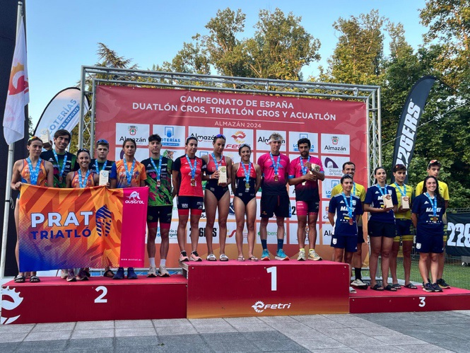 Grandes resultados de los triatletas navarros en los nacionales de acuathlon, duatlón cross y triatlón cross en Almazán